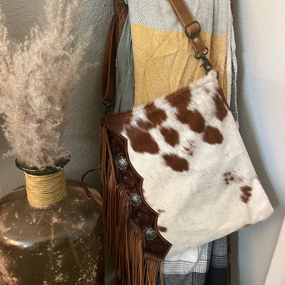 myra hazel tassel bag